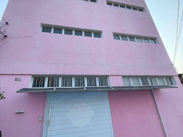 Venda em Vila Iasi - Taboão da Serra