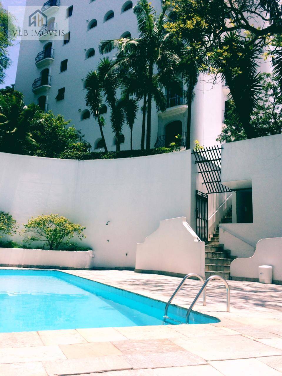 Apartamento, 3 quartos, 137 m² - Foto 2