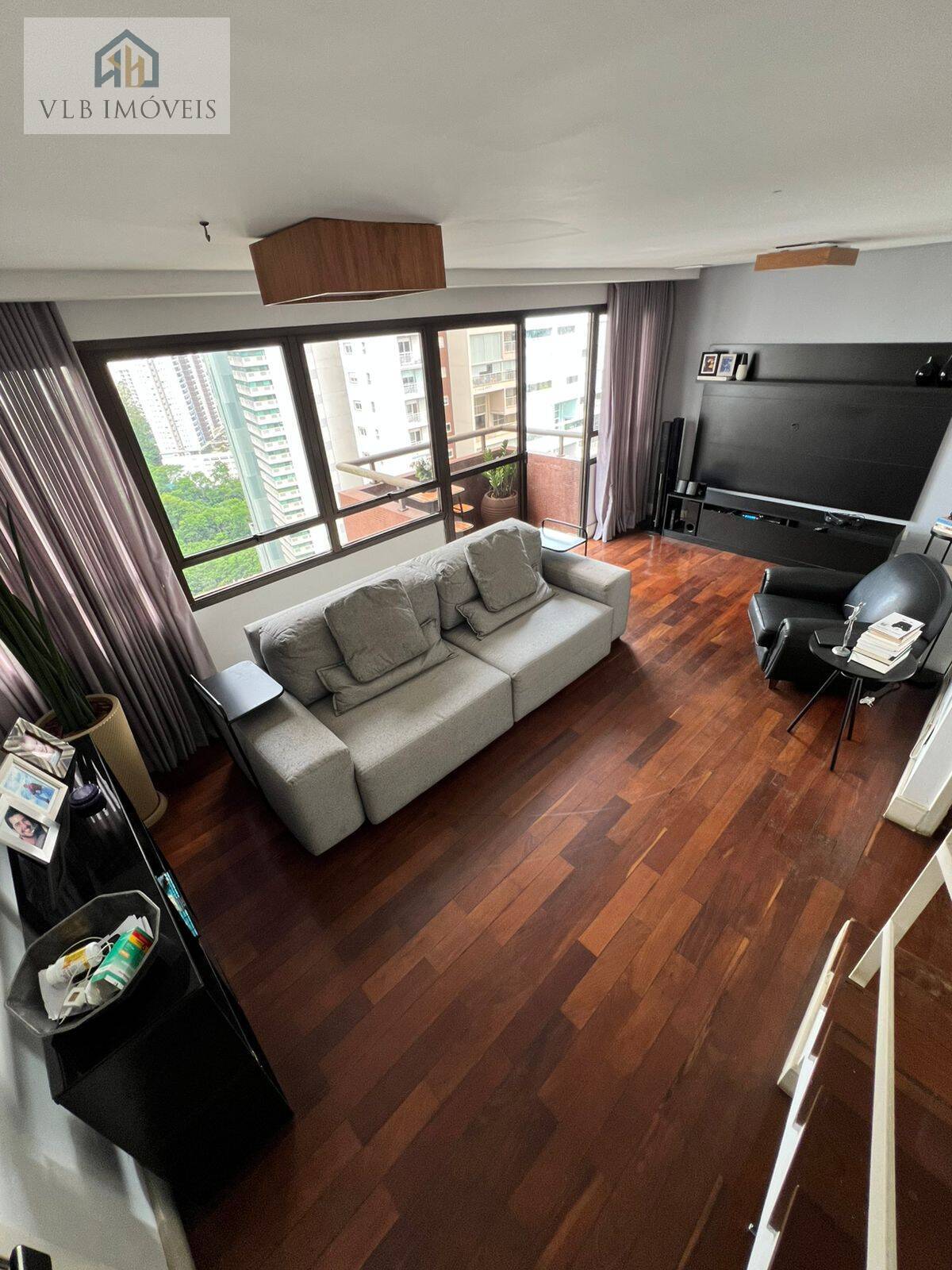 Apartamento, 2 quartos, 100 m² - Foto 1