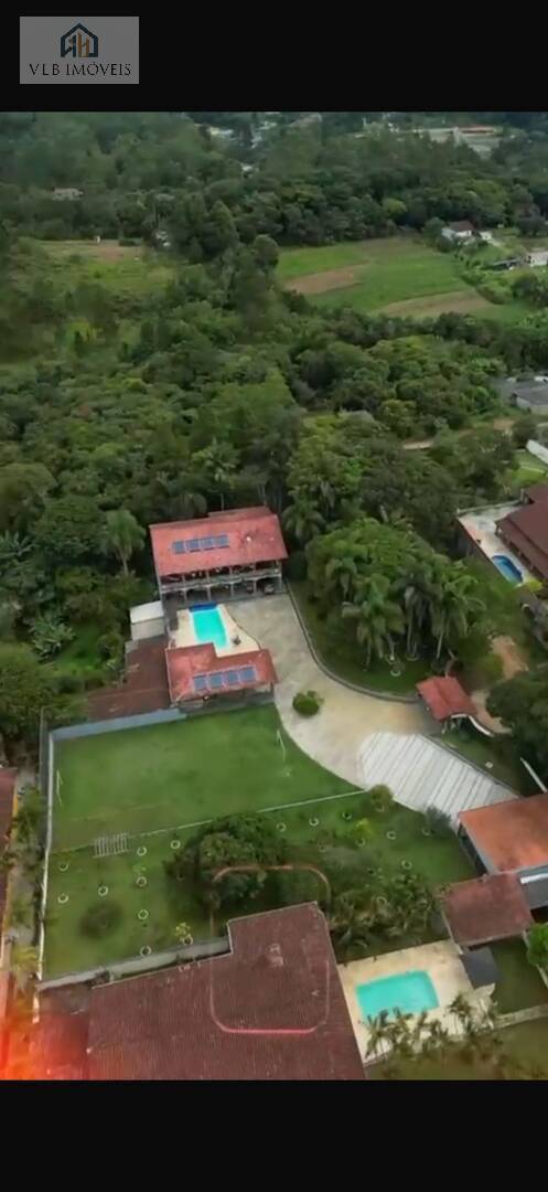 Chácara, 4 quartos, 3500 m² - Foto 1